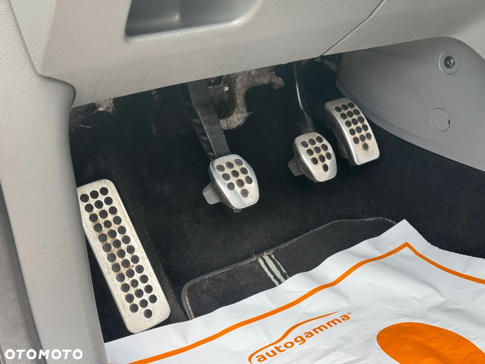 Ford Focus 1.6 Sport - 26