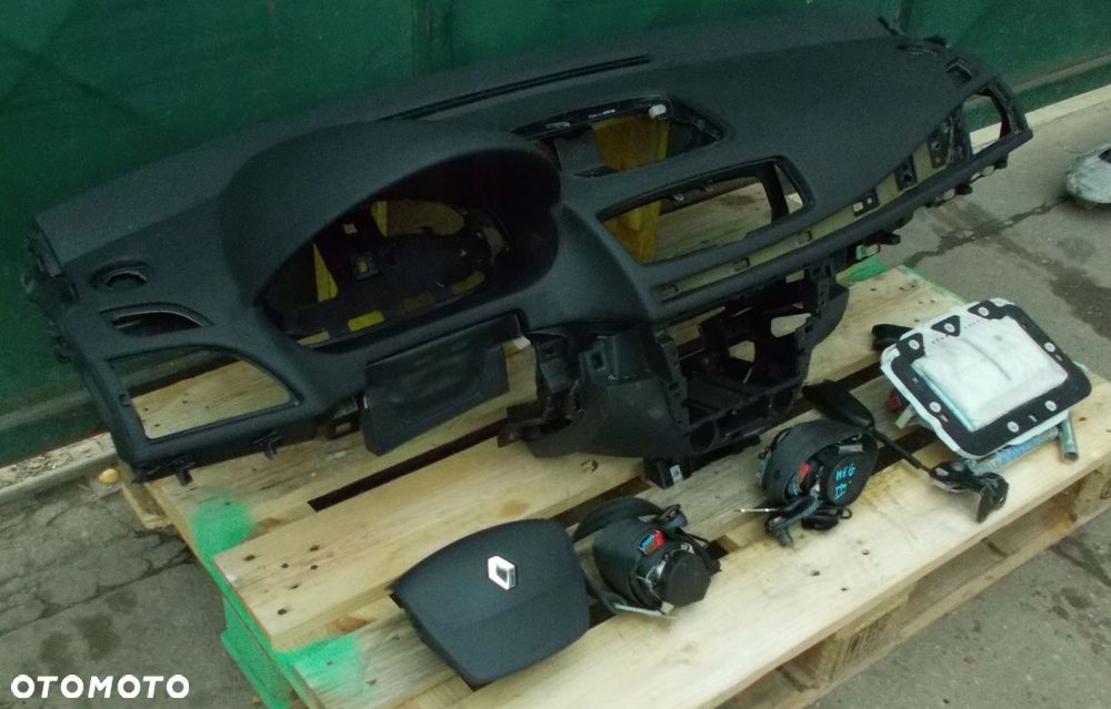 RENAULT MEGANE III DESKA KONSOLA AIRBAG PASY EU - 3