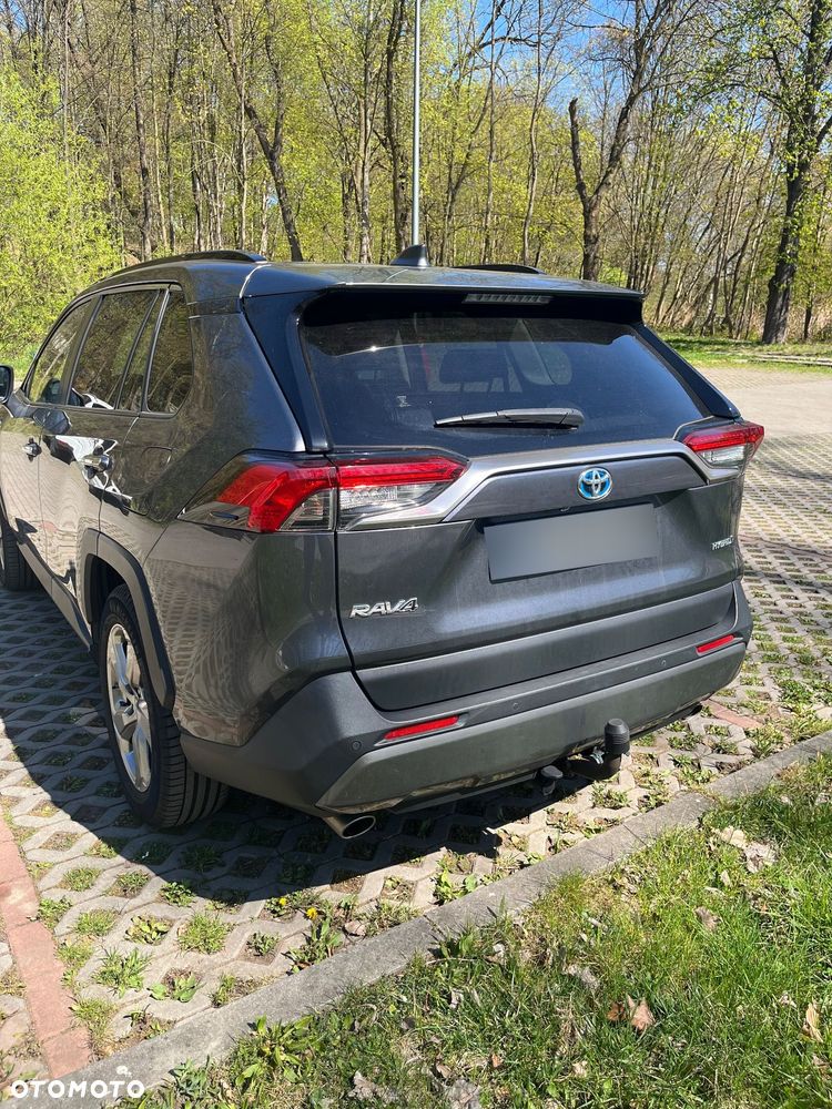 Toyota RAV4 2.5 XLE - 5