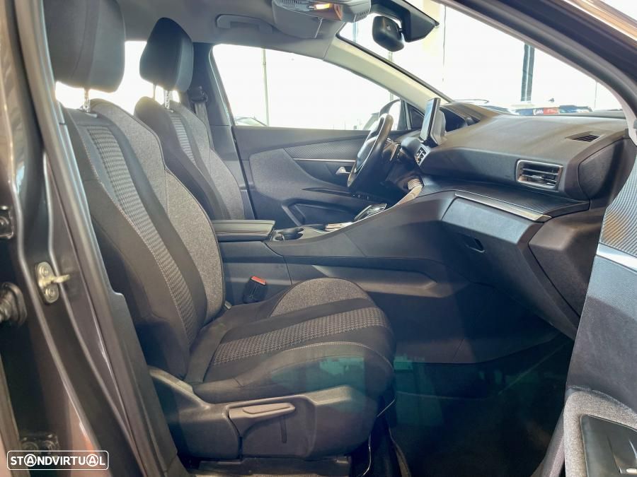 Peugeot 5008 PureTech 130 EAT8 Stop & Start Active Business-Pack - 27