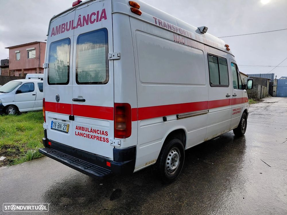 VW Crafter 35 2.5 TDi 109 M.TA 6L - 2