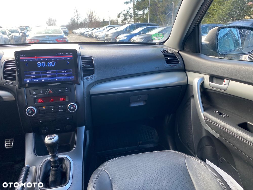 Kia Sorento 2.4 CVVT 4WD Vision - 24