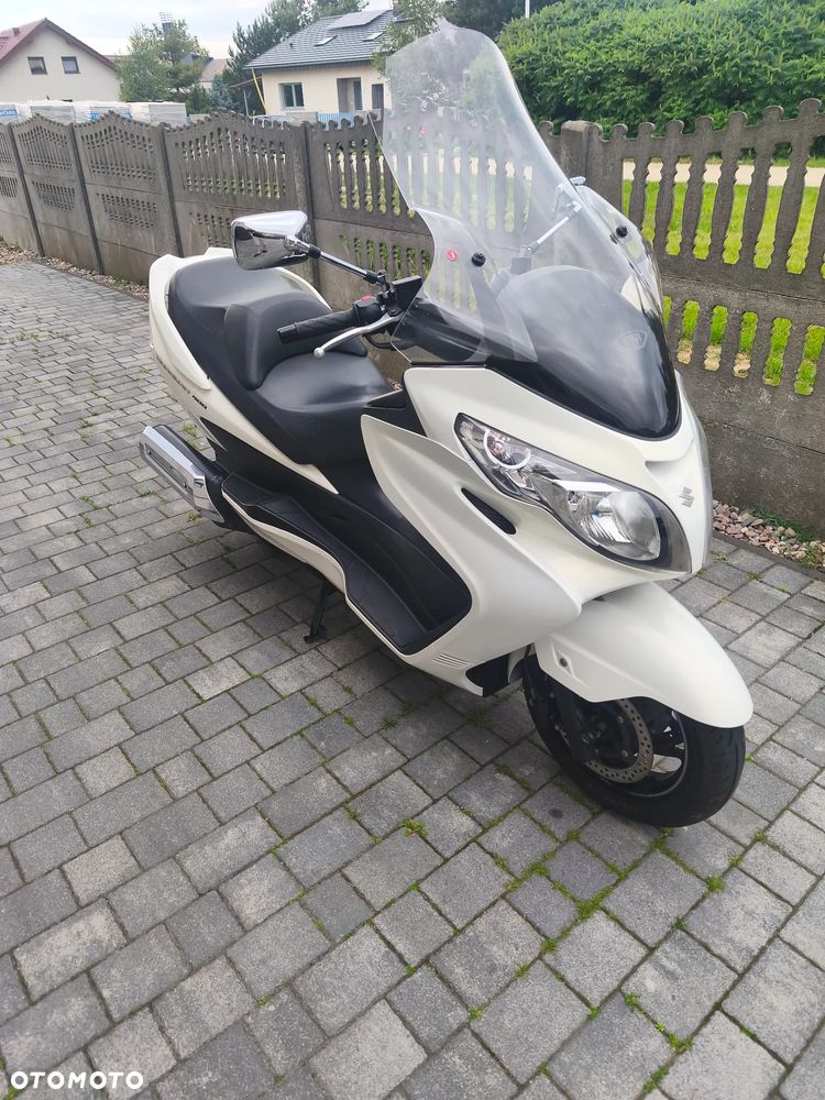 Suzuki Burgman - 1