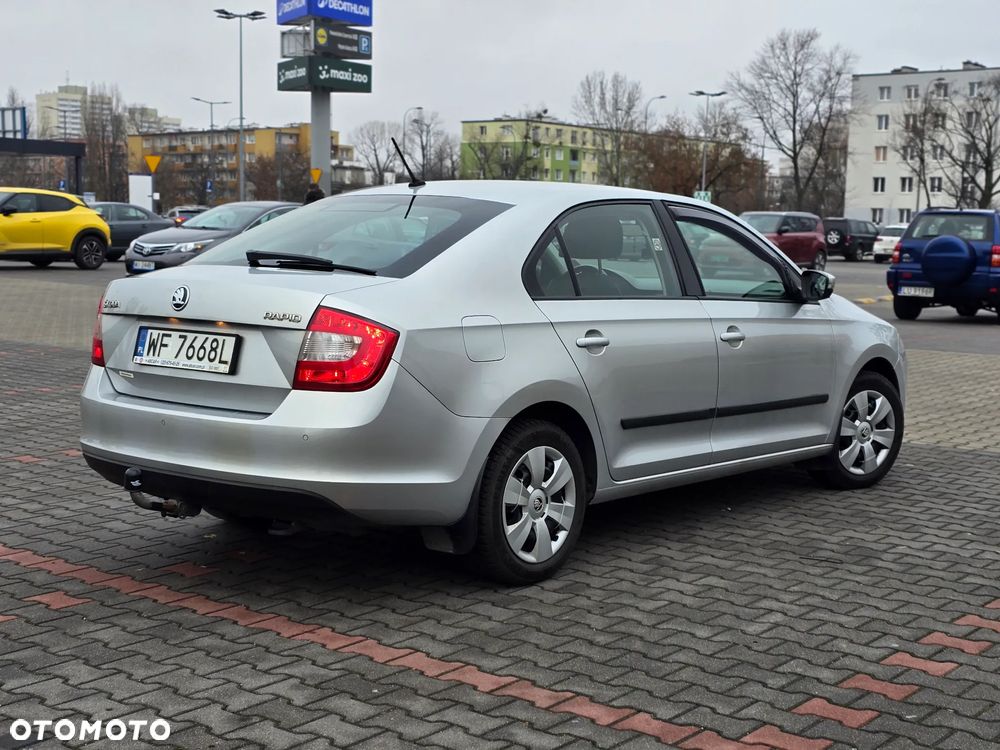 Skoda RAPID 1.2 TSI Ambition - 5