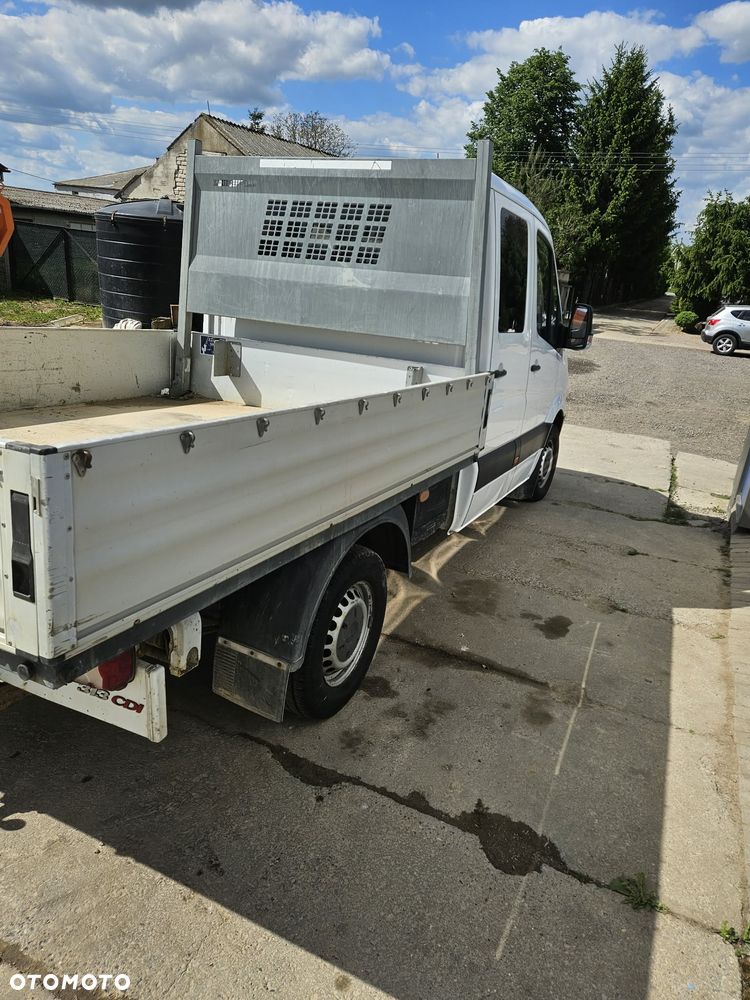 Mercedes-Benz Sprinter - 8