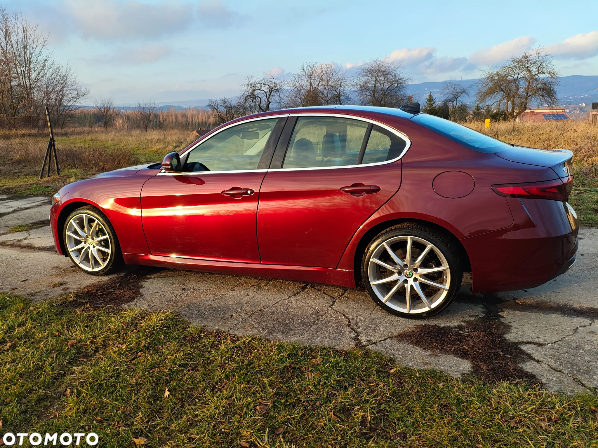 Alfa Romeo Giulia 2.0 Turbo 16V AT8-Q4 Ti - 12