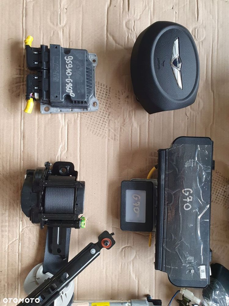 KONSOLA DESKA 3x airbag 4 PASY GENESIS G70 lift - 7