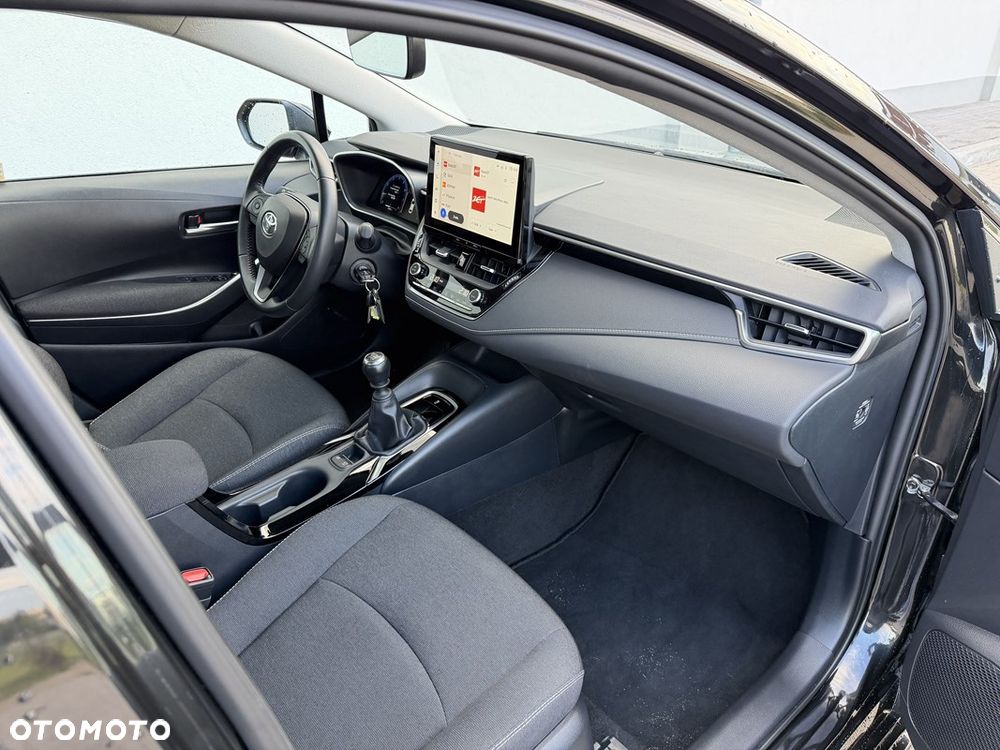 Toyota Corolla 1.5 Comfort - 29