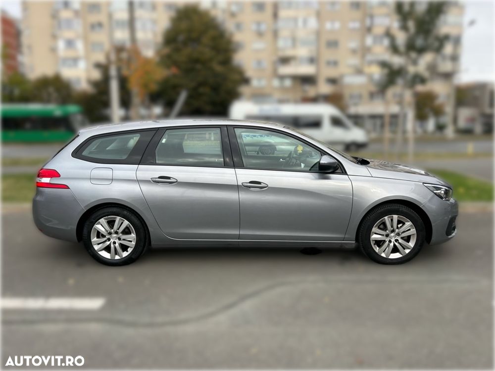 Peugeot 308 - 5