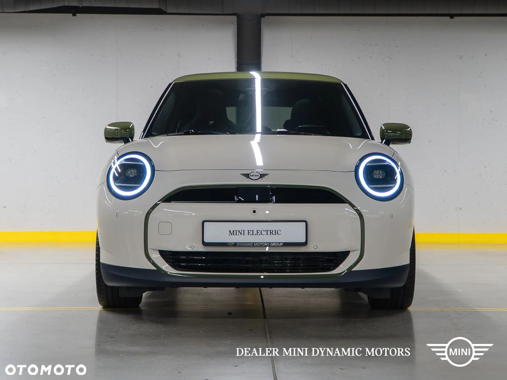 MINI Cooper E Paul Smith Edition Trim - 3