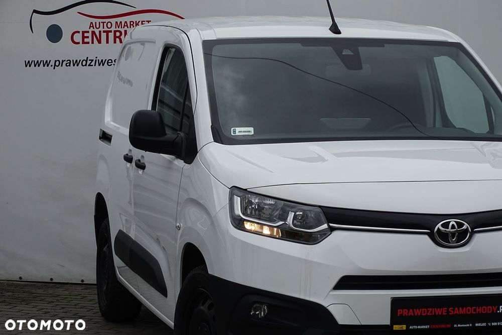 Toyota ProAce Kombi D-4D Medium 2,6t - 7