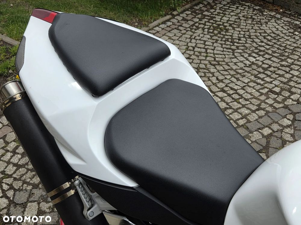 Aprilia RSV - 36