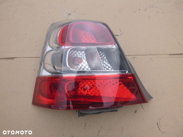 LAMPA LEWY TYŁ LEWA TYLNA HONDA CIVIC VII 5D LIFT HB - 6