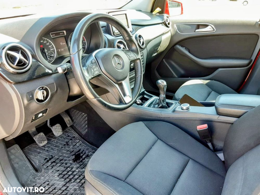 Mercedes-Benz B 200 BlueEfficiency - 4