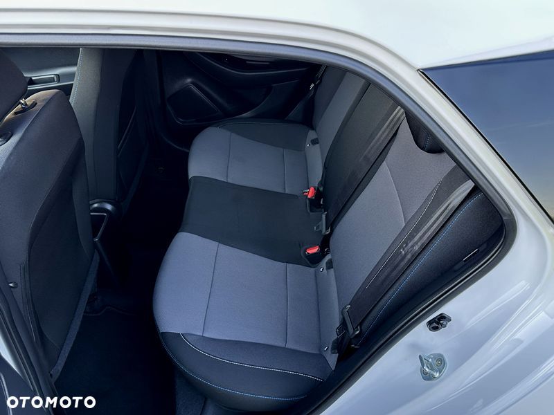 Hyundai i20 - 12