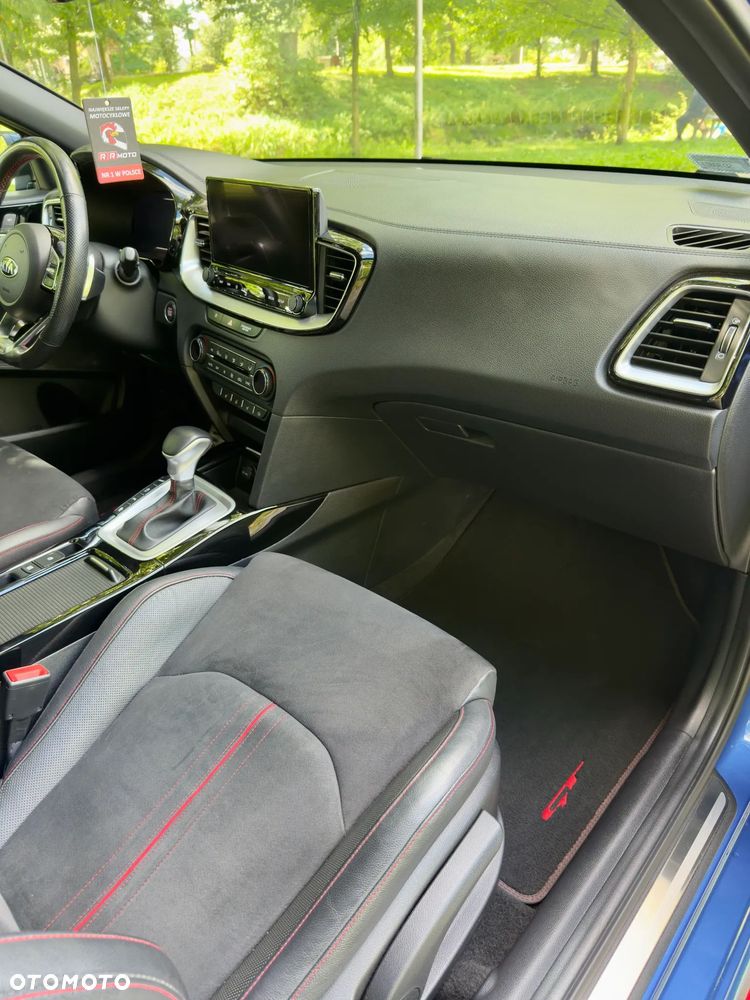 Kia Ceed 1.6 T-GDI GT DCT - 16