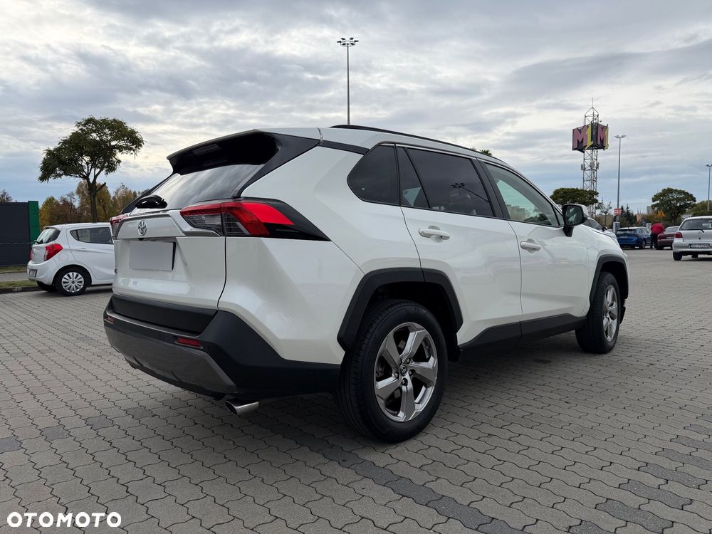 Toyota Rav4 2019 photo 4