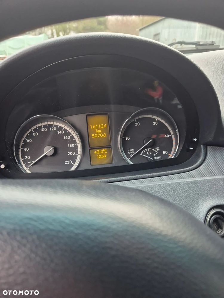 Mercedes-Benz Vito - 9