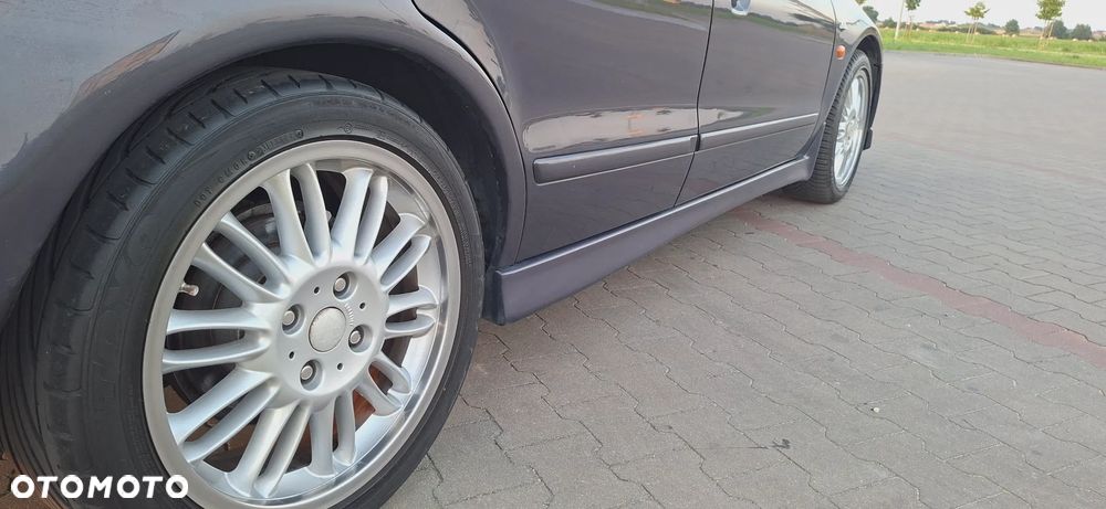 Mitsubishi Galant - 12