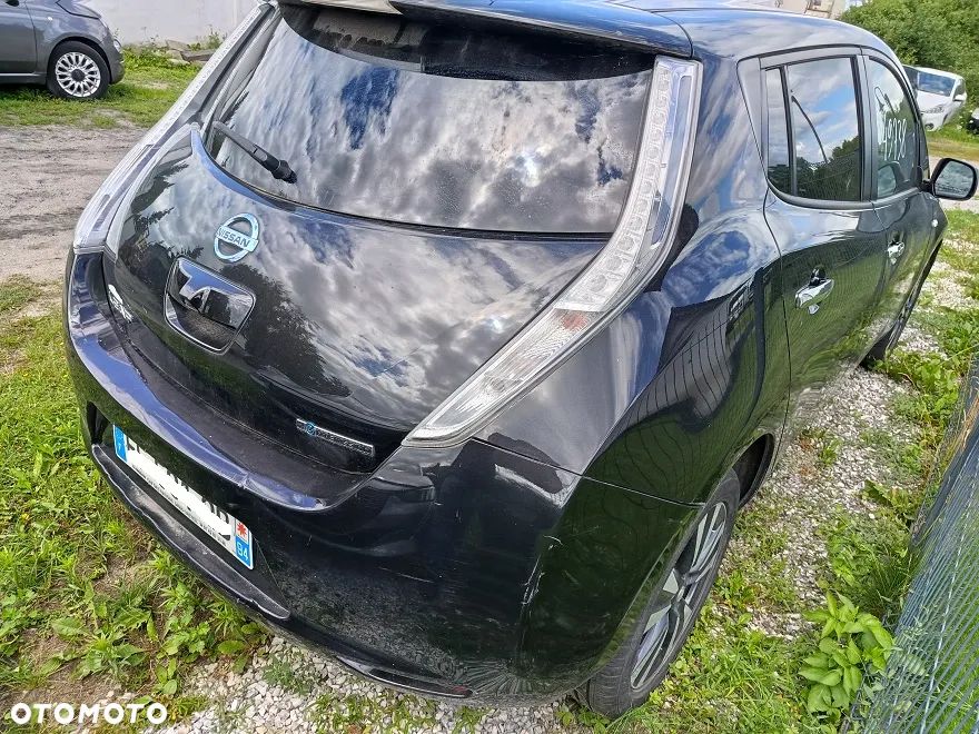 Nissan Leaf - 7