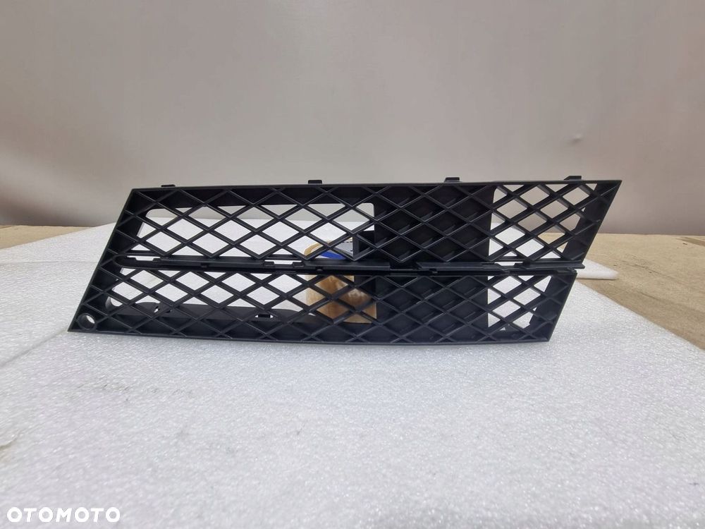 KRATKA ZDERZAKA LEWY PRZÓD BMW E60 E61 - 1