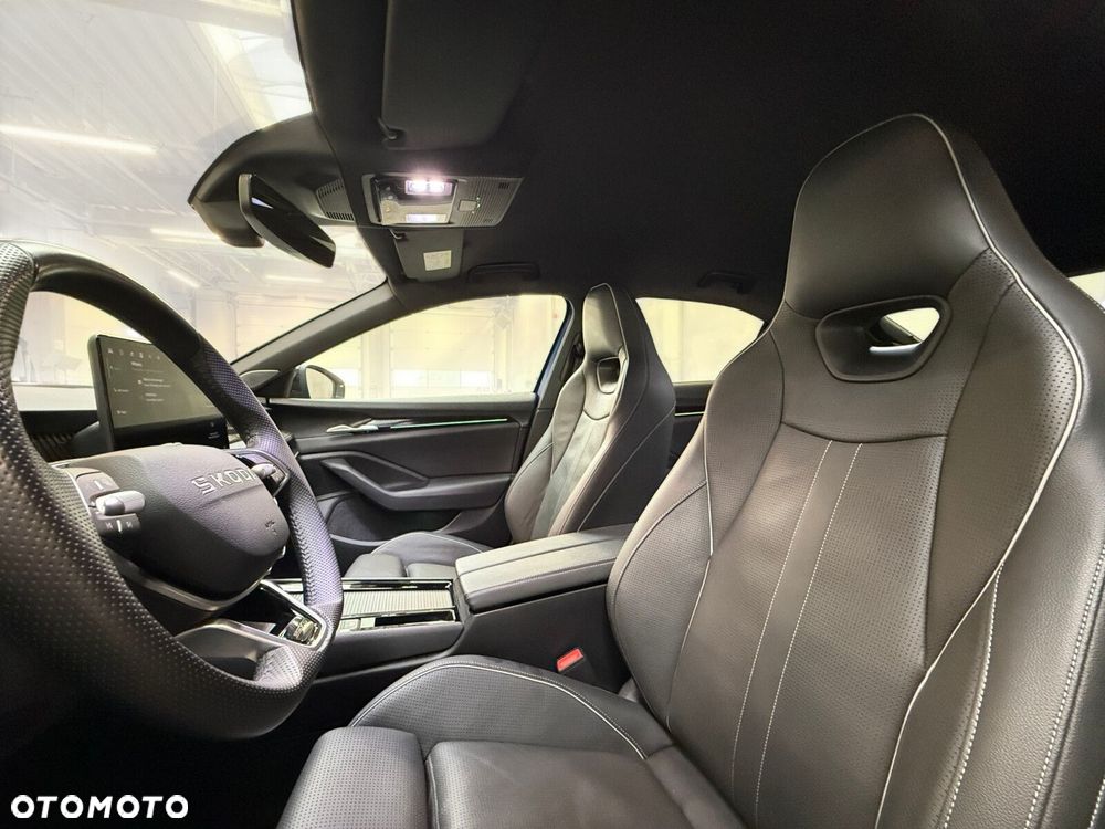 Skoda Superb 2.0 TDI SCR 4x4 Sportline DSG - 23