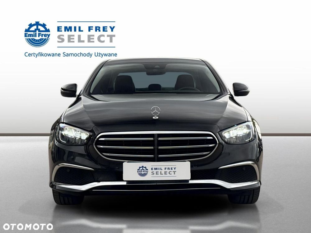 Mercedes-Benz Klasa E - 9