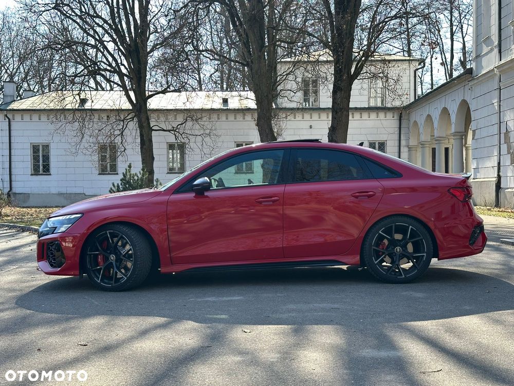 Audi RS3 Limousine - 5