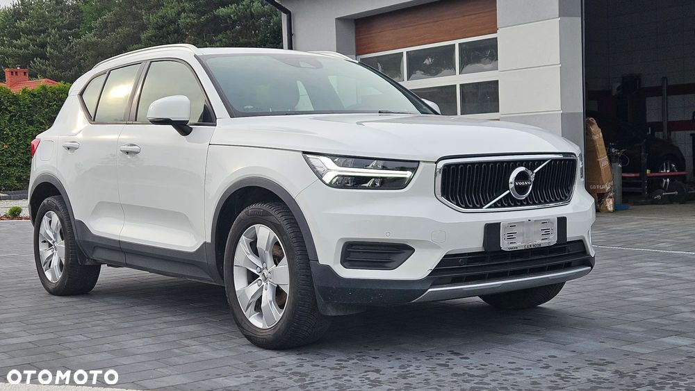 Volvo XC 40 - 1