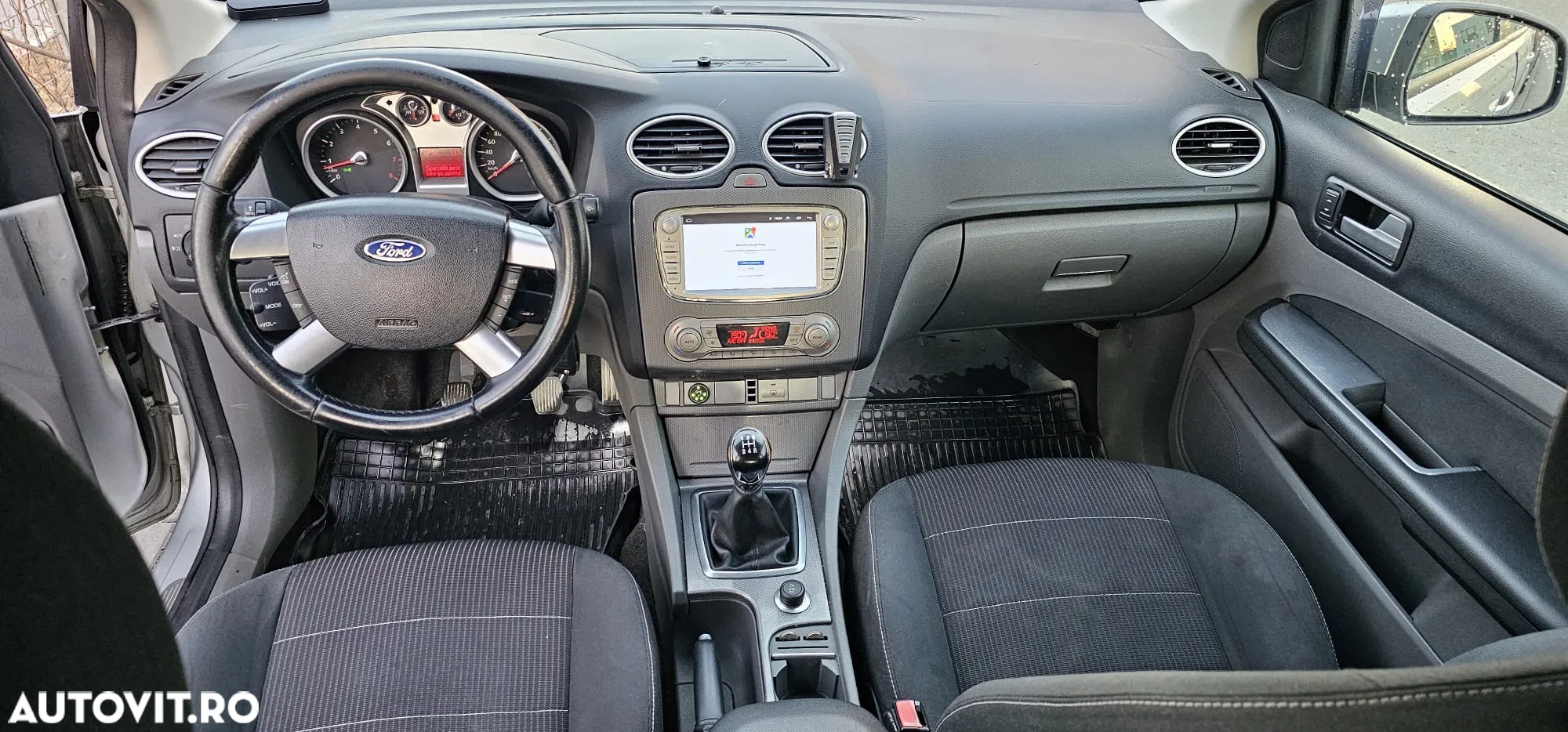 Ford Focus 2.0i Titanium - 6
