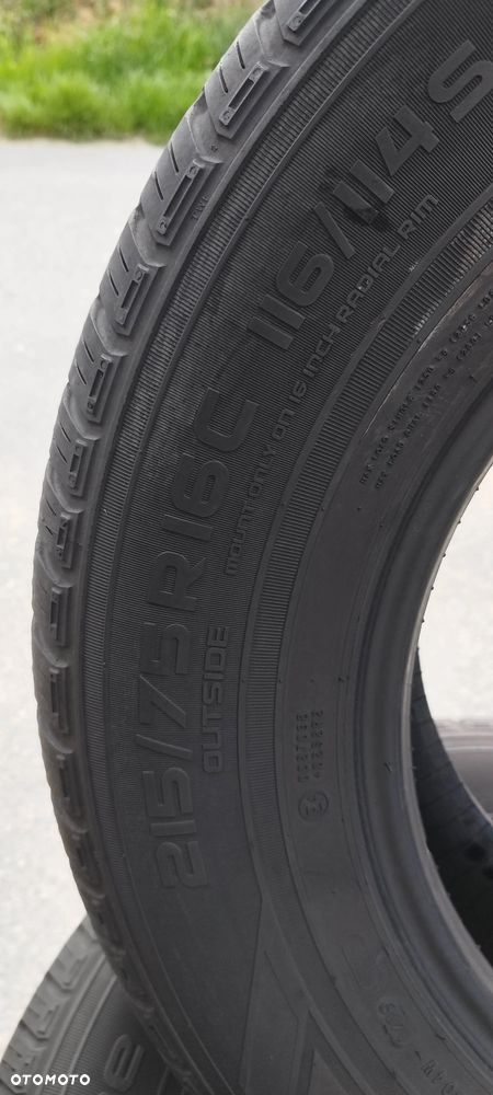 215/75/16 c nokian cline - 4