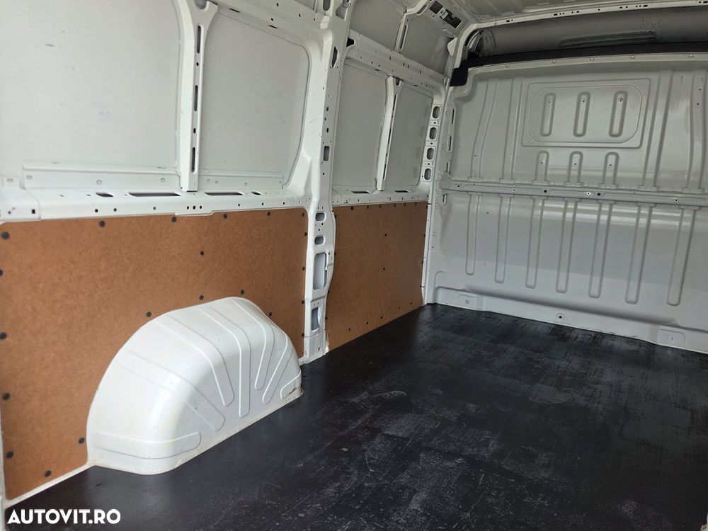 Peugeot Boxer L2H2 - 12