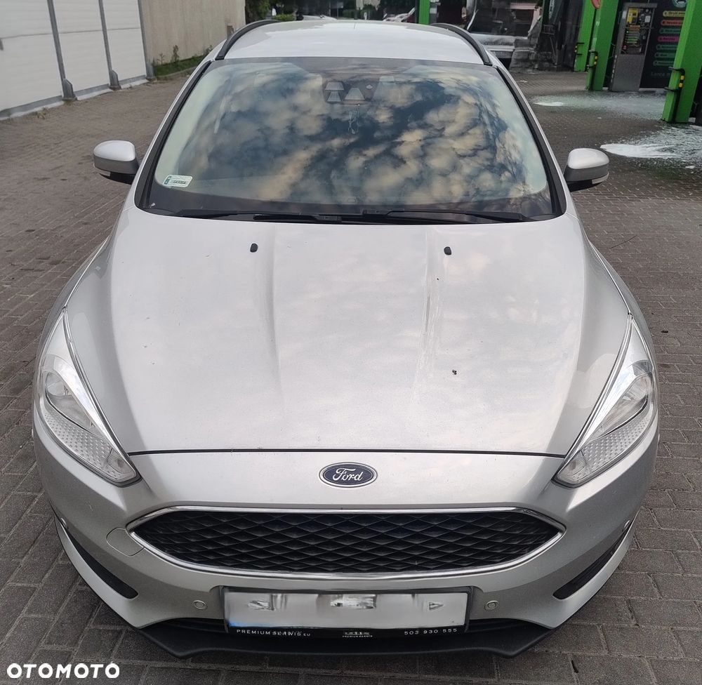 Ford Focus 2.0 TDCi Titanium ASS - 8
