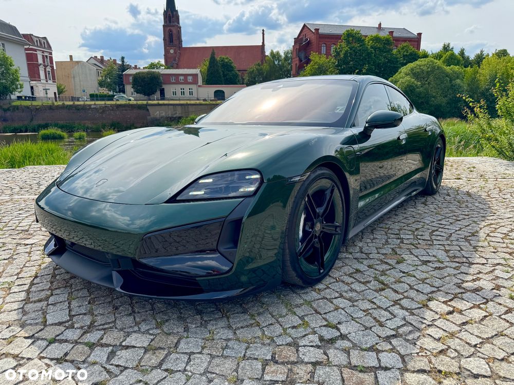Porsche Taycan 105kWh Turbo - 3