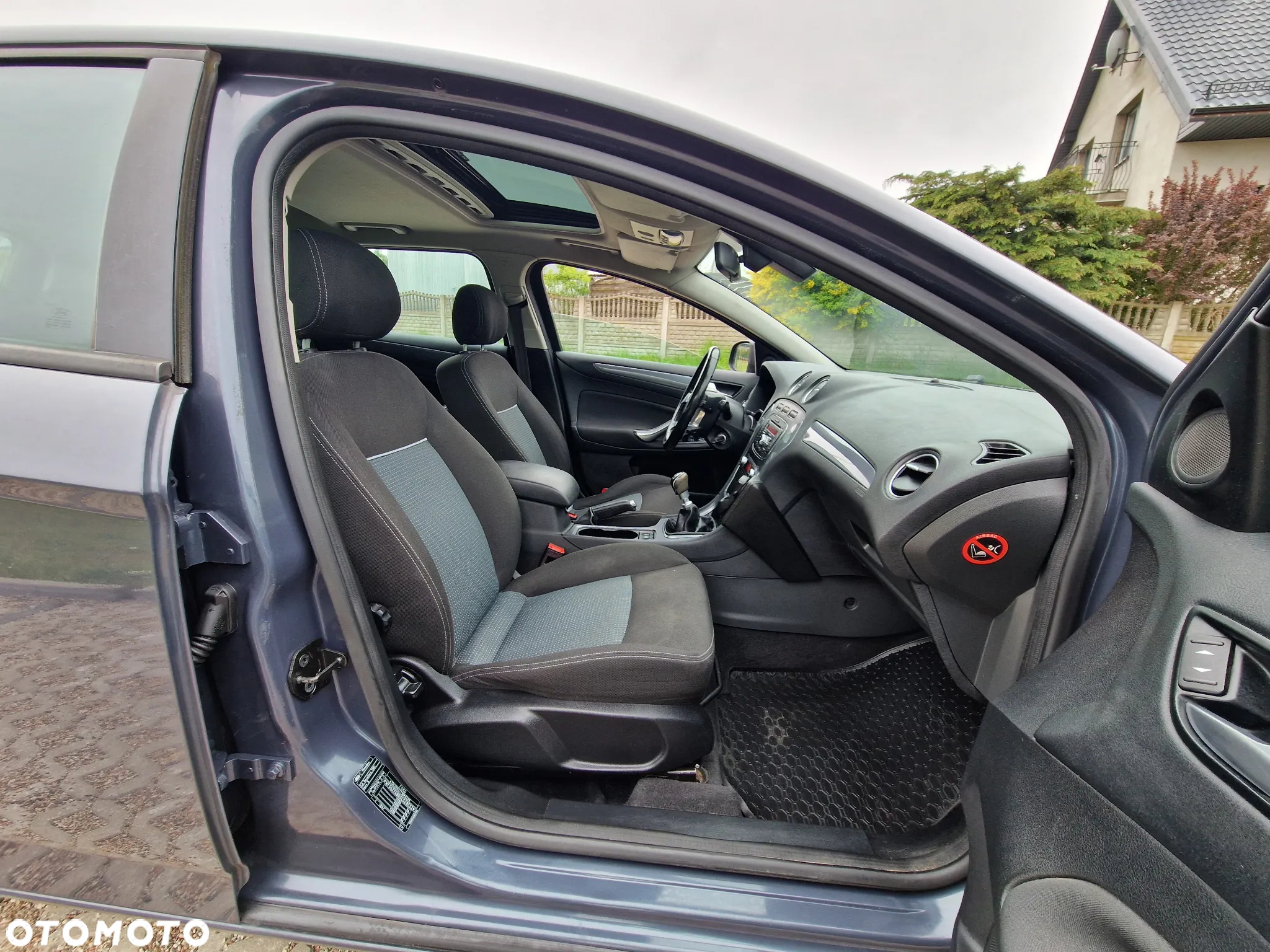 Ford Mondeo - 10
