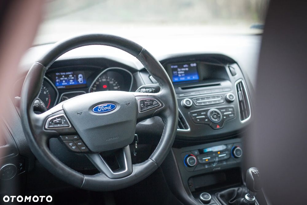 Ford Focus 1.0 EcoBoost Trend ASS - 25