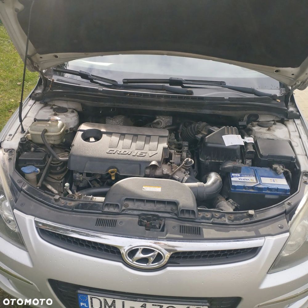 Hyundai i30 1.6 CRDi Classic + - 21