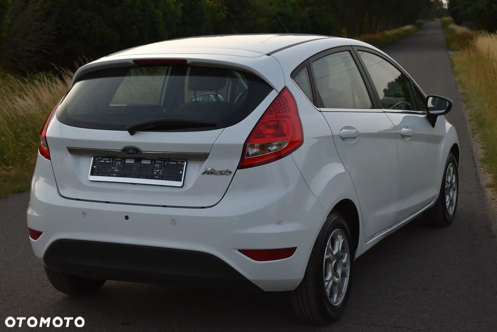 Ford Fiesta 1.25 Titanium - 13
