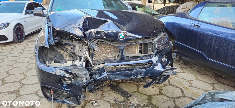 BMW X6 xDrive30d - 11