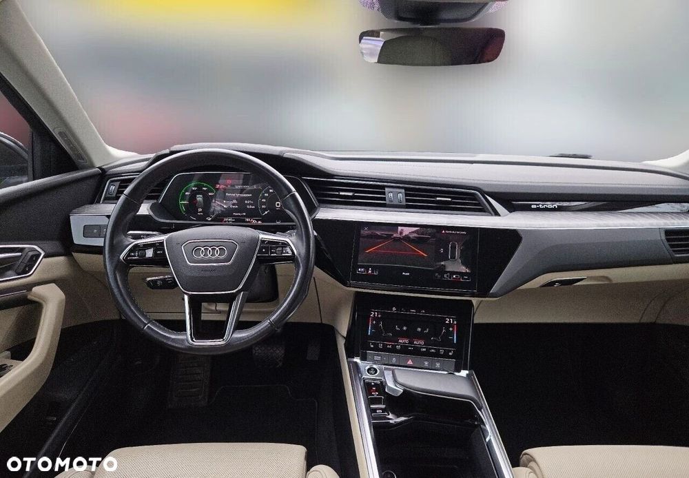 Audi Q8 e-tron 55 114kWh Quattro S Line - 7
