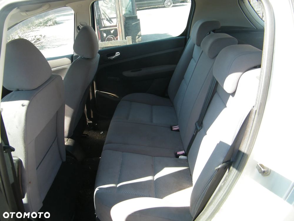Komplet fotele przód kanapa tył Peugeot 307 - 3