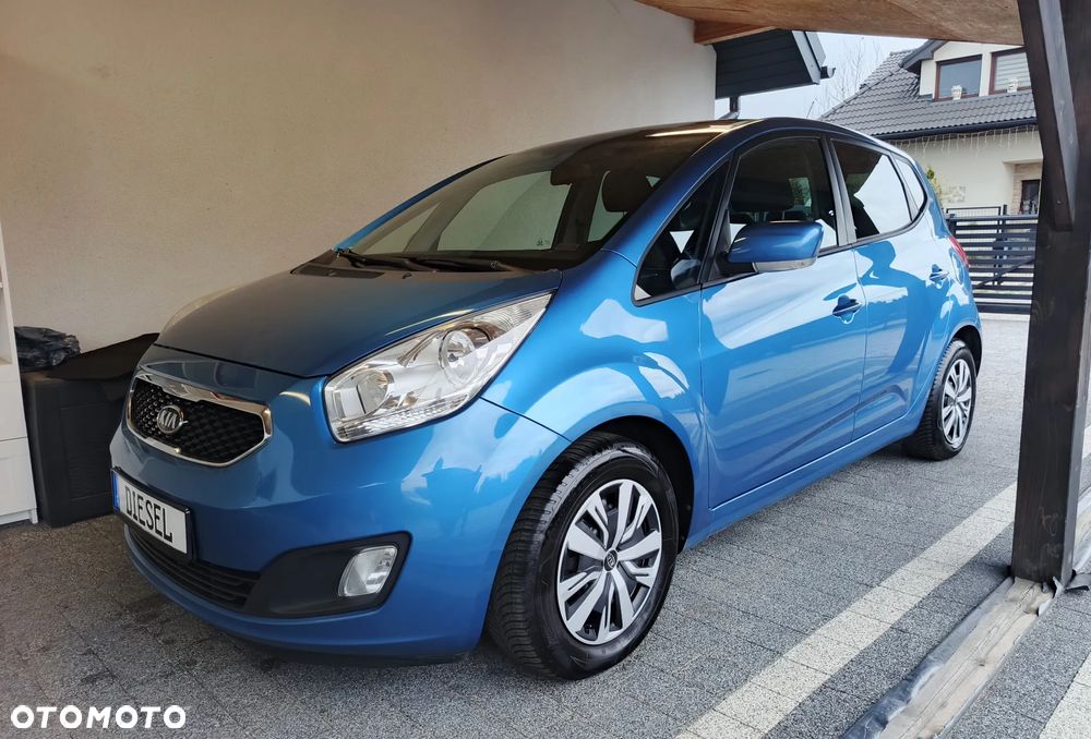 Kia Venga 1.6 CRDi 128 Business Line - 13