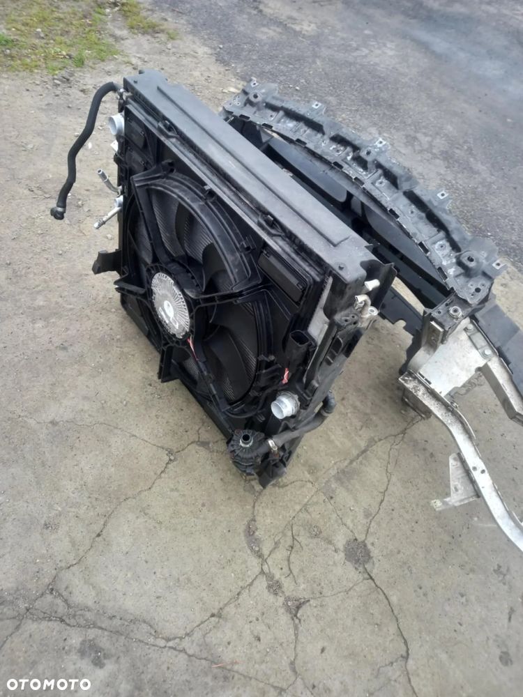 PAS PRZEDNI WZMOCNIENIE CHŁODNICE BMW X5 F15 X6 F16 - 2