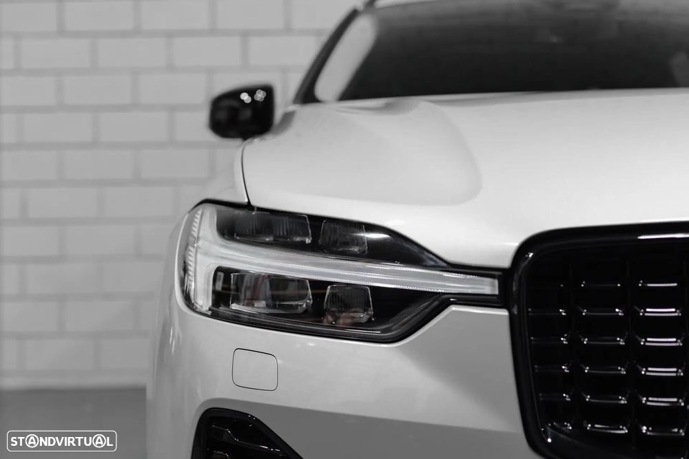 Volvo XC 60 T8 AWD Plus Black Edition - 16