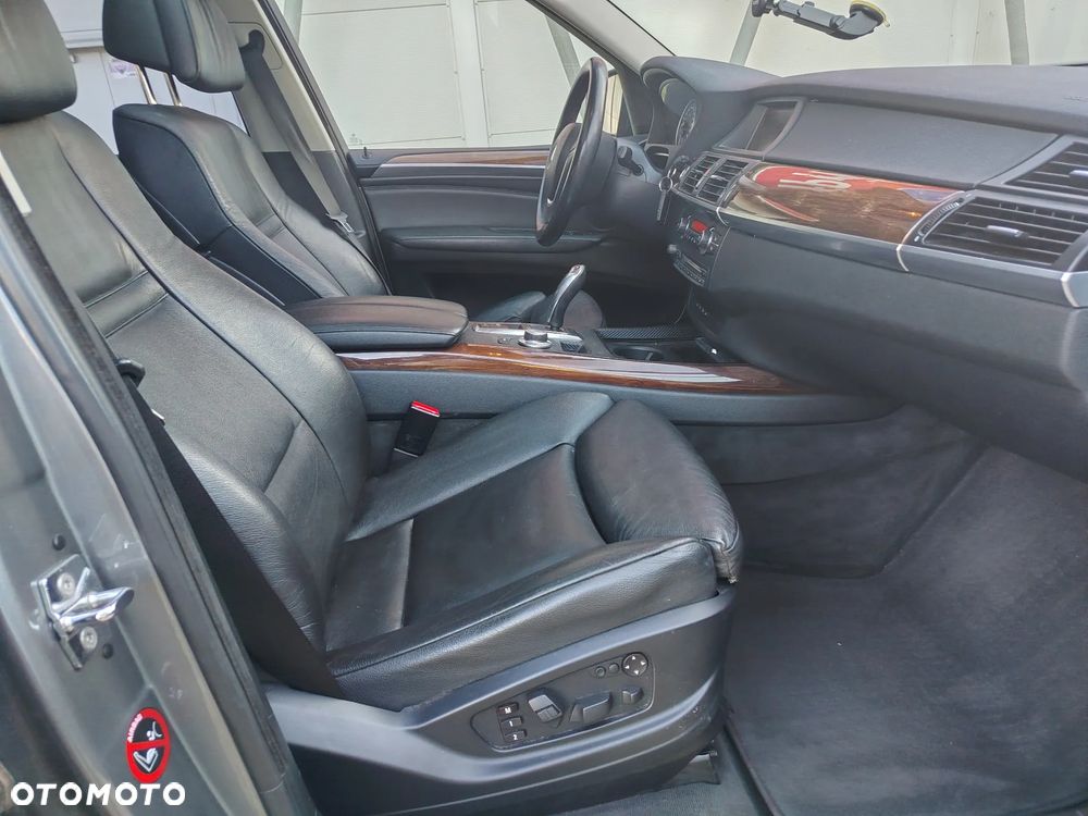 BMW X5 3.0sd xDrive - 10