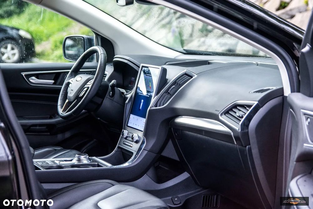 Ford Edge - 18