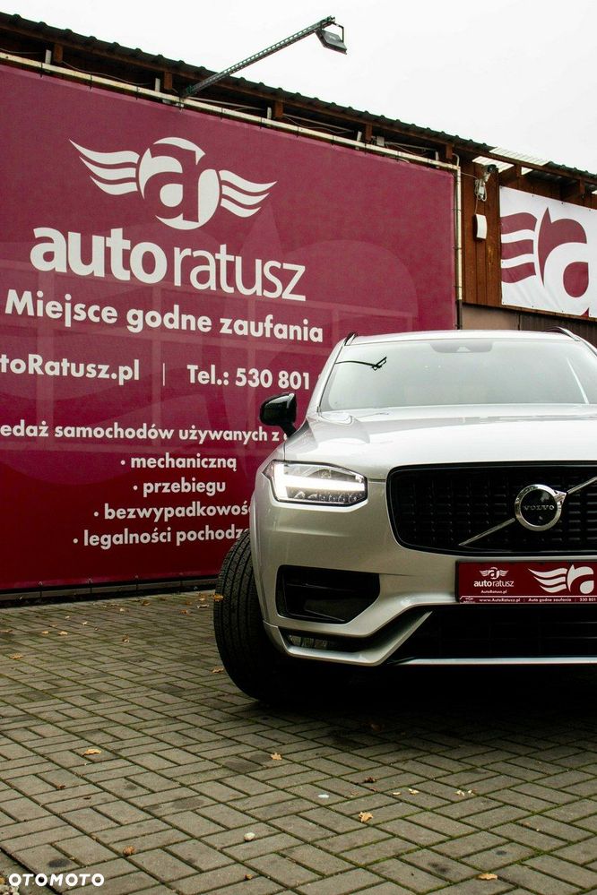 Volvo XC 90 - 8