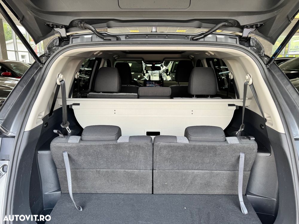 Nissan X-Trail e4ORCE 7 locuri N-Connecta - 15