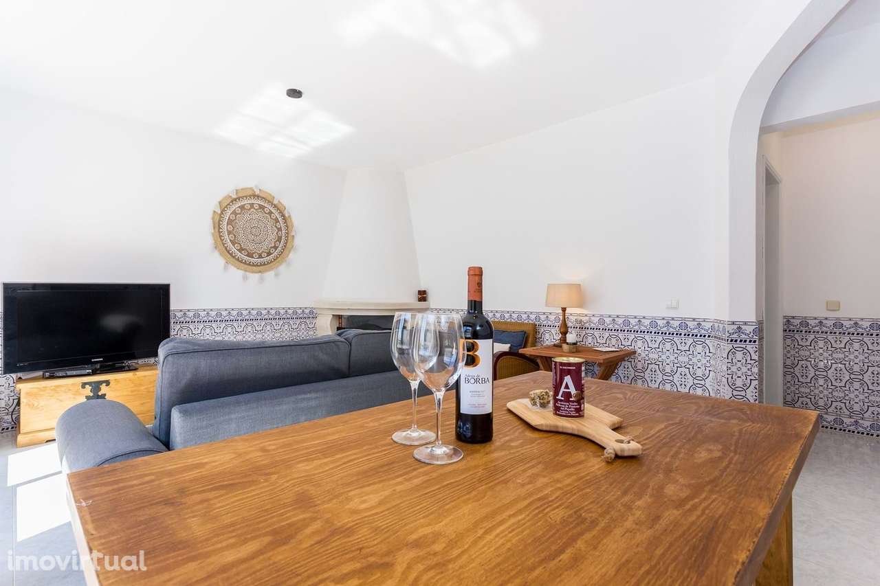 CHARMOSA MORADIA TÉRREA NO CENTRO DA CARRAPATEIRA, ALJEZUR - Grande imagem: 5/25