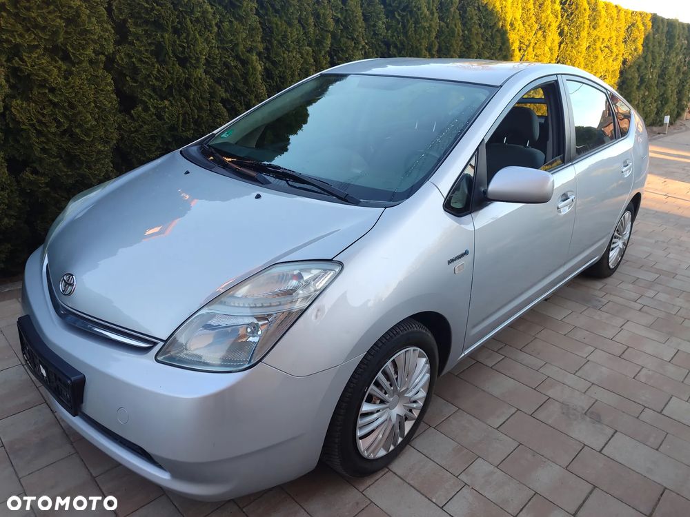 Toyota Prius - 20